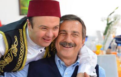 ENGELLER EĞLENEREK AŞILDI